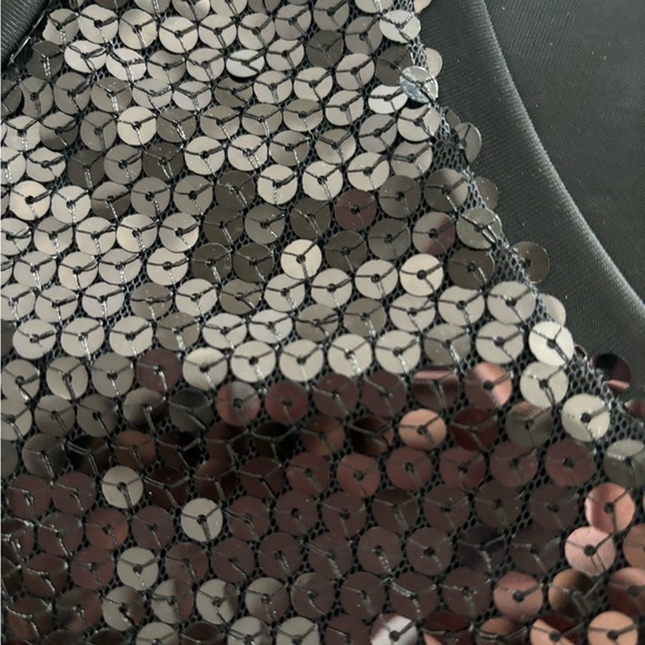 Black tank with sequins size 1X - Picture 7 of 8